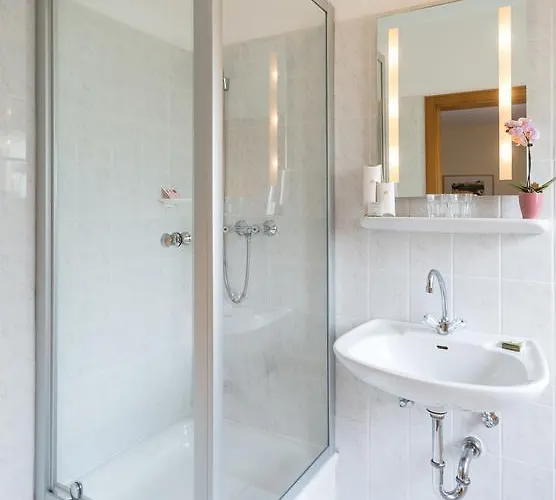 Fontana - Adults Only 2*